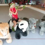 CosplayersAtPlaylandOpening_0072