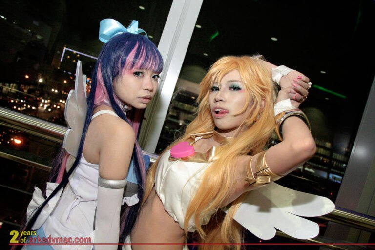 ozine_launch_party_2014_part_3_cosplayers_0001