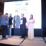 Wargods Wins Best Choice Award for Innovative Online Gaming Cafe  2016_0042